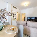 Azonaicas, Pleno Centro De Córdova