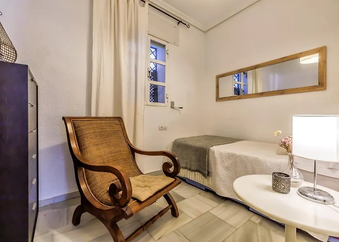 Azonaicas, Pleno Centro De *